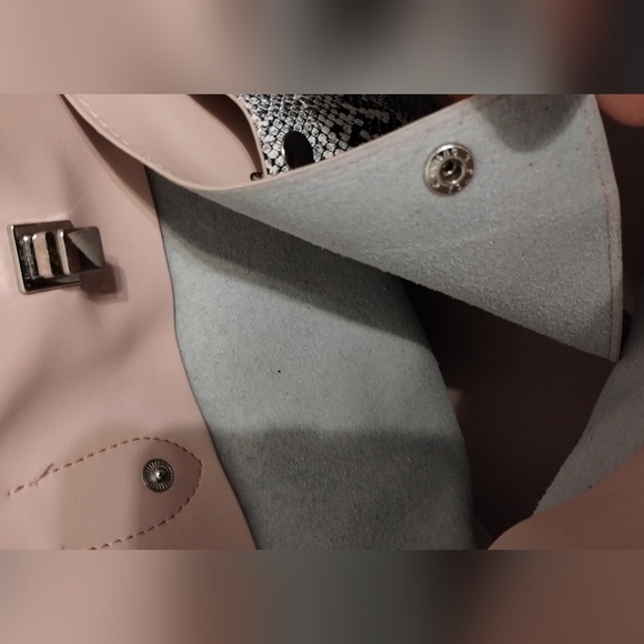 Leather Shoulder Bag Snake Print - Picture 6 of 7